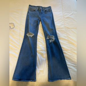 American Eagle Distressed Artist Flare